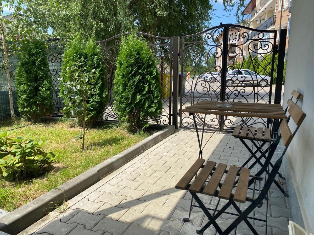 Aviator Boutique Residence Otopeni Exterior foto