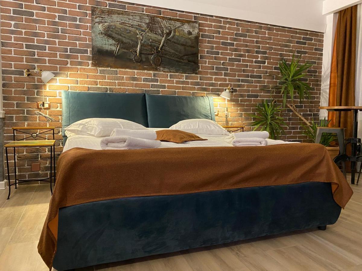 Aviator Boutique Residence Otopeni Exterior foto